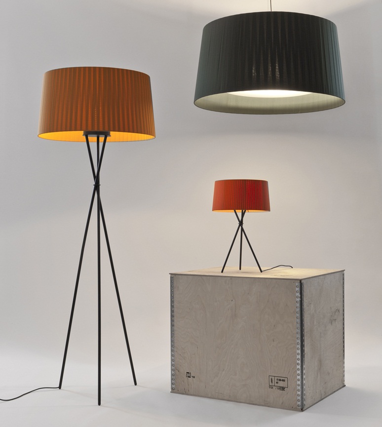 G5 Tripod  Floor Lamp by Santa and Cole Floor Lamps